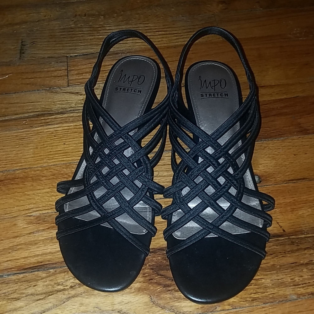 Size 10  black Impo Sandals